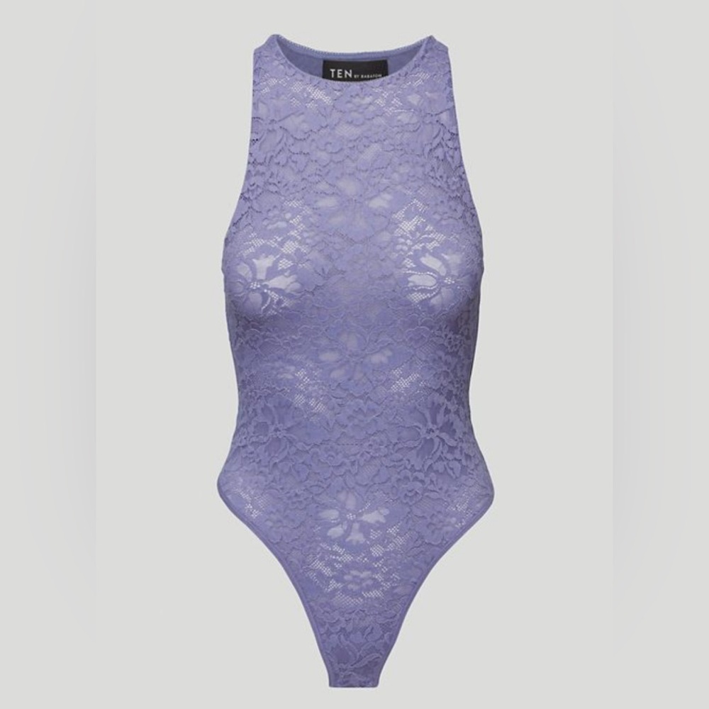 BNWT! Aritzia Ten by Babaton reel purple halter lace bodysuit XS